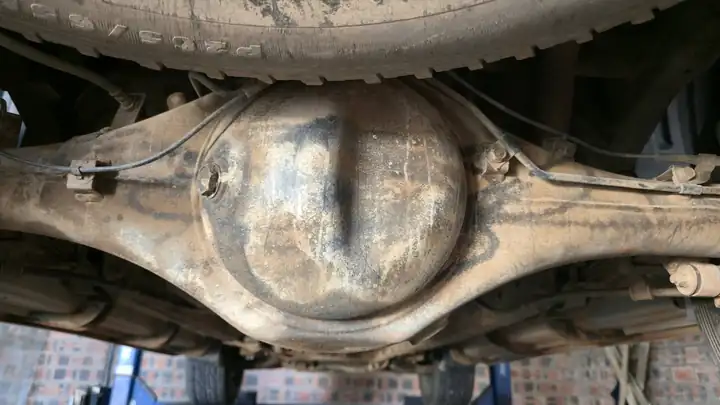 Rear differential before treatment